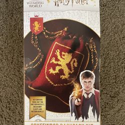 Harry Potter Gryffindor Backpack Kit 