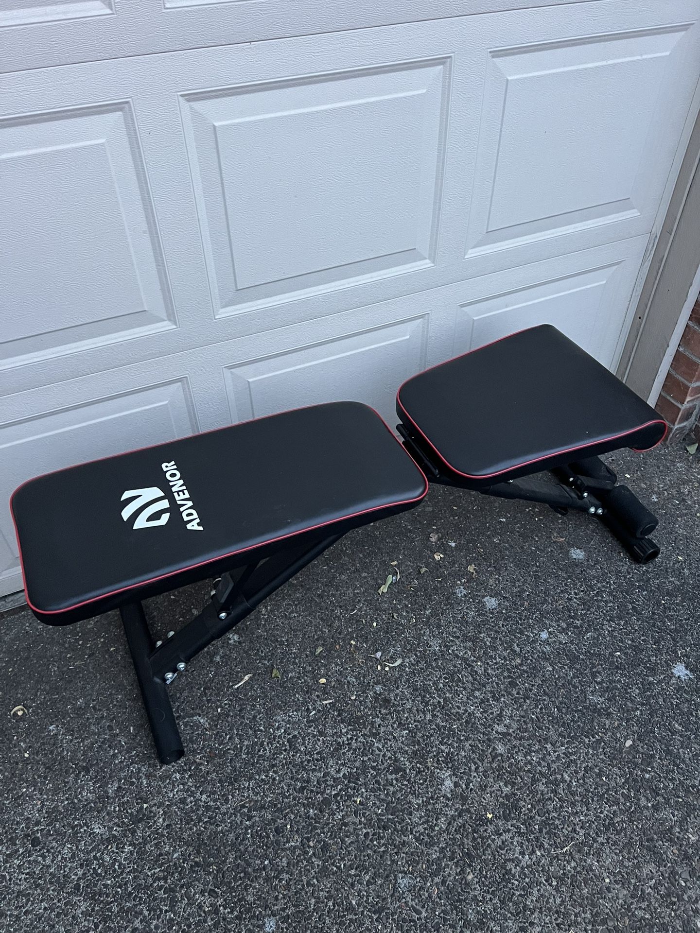 Adjustable Weight Bench