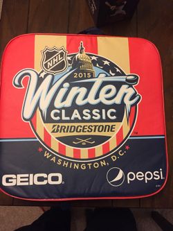 2015 NHL Winter Classic Seat Cushion