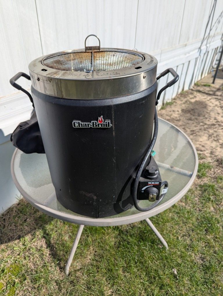 Big Easy By Charbroil