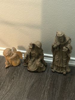 Three different statues bundle deal