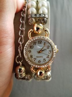 Womans pearl charm watch!