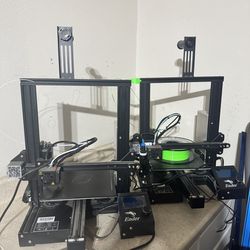 Two ender 3. 3D printers 100$ OBO