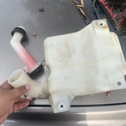 Chevy Malibu windshield tank