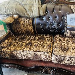 Free Sofa
