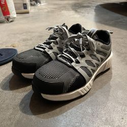 Men’s Reebok Safety Shoes (Size 7.5)