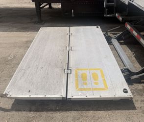 Lift Gate Deholandia Used 4400 Lbs