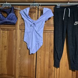 Women’s Xs Clothing Lot Bundle 