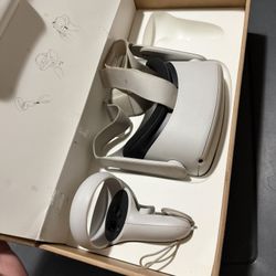 Oculus Quest 2 Virtual Reality Headset 128GB Untested 