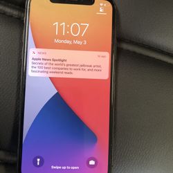 iPhone X Factory Unlocked To Any Carrier 64 GB Great Condition 