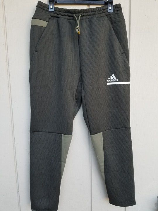 ADIDAS MENS PANTS SIZE# M,  $40 FIRM ON PRICE,  No LOW 