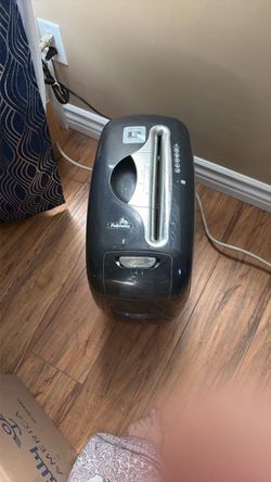 Fellowes Paper Shredder