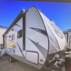 2019 VOLANTE 22ft Travel Trailer 