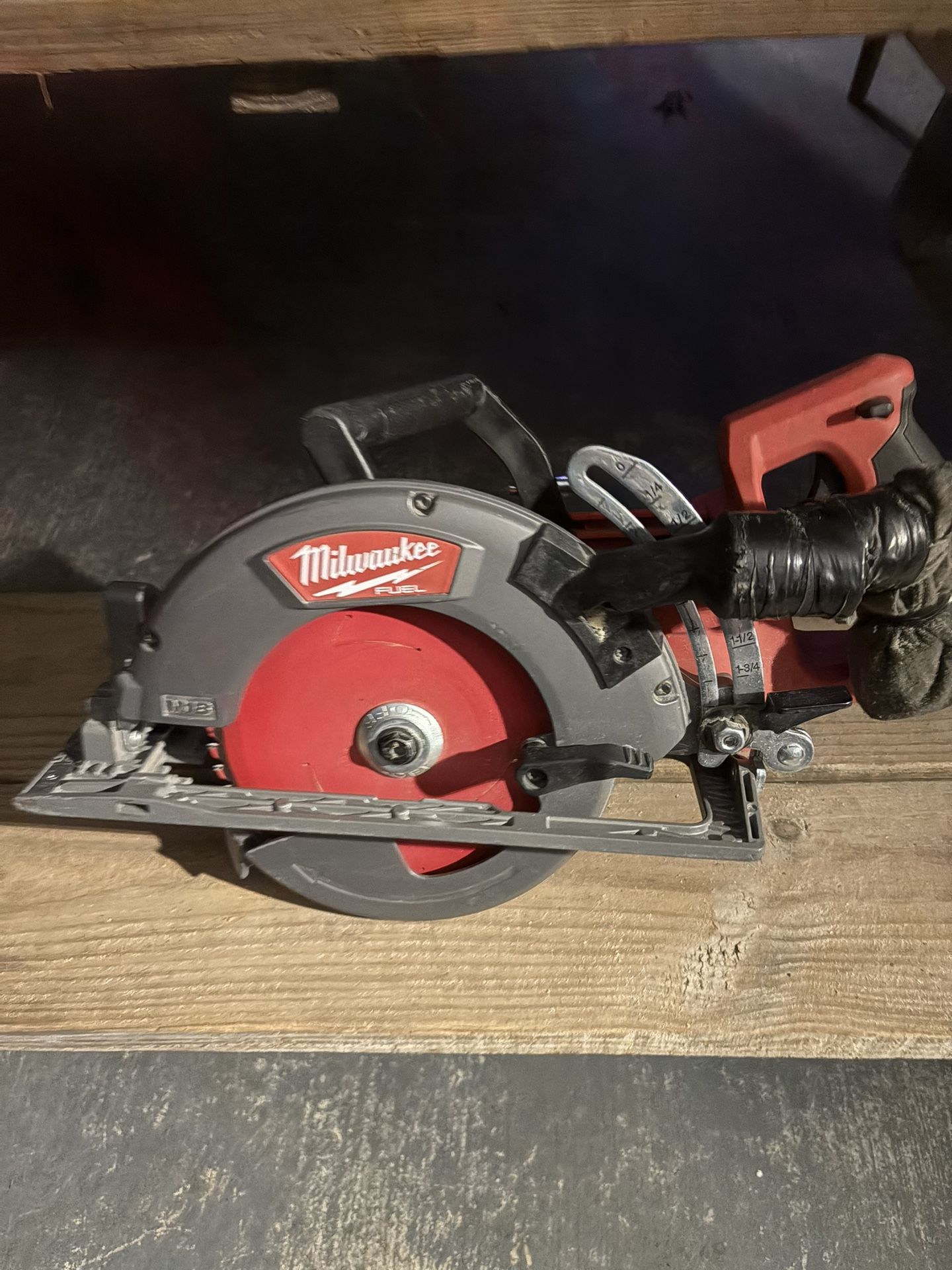 Milwaukee Circular Saw