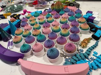 Dumpling Fidget Clicker Keychain