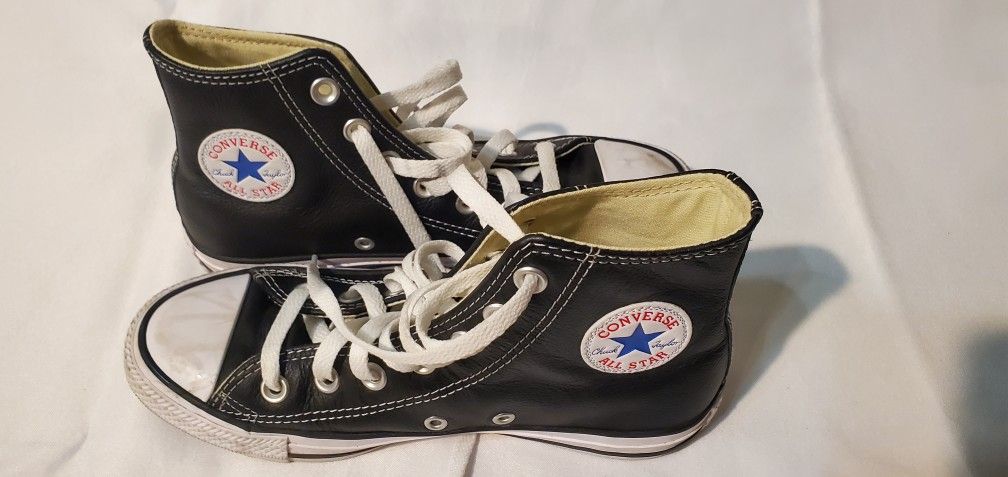 Converse Boy Boots Size 4