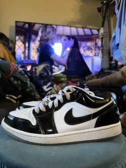 Nike Air Jordan Low Concord Size 8 Pre Owned 