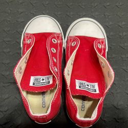 Converse Red Childrens Sneakers Size 9