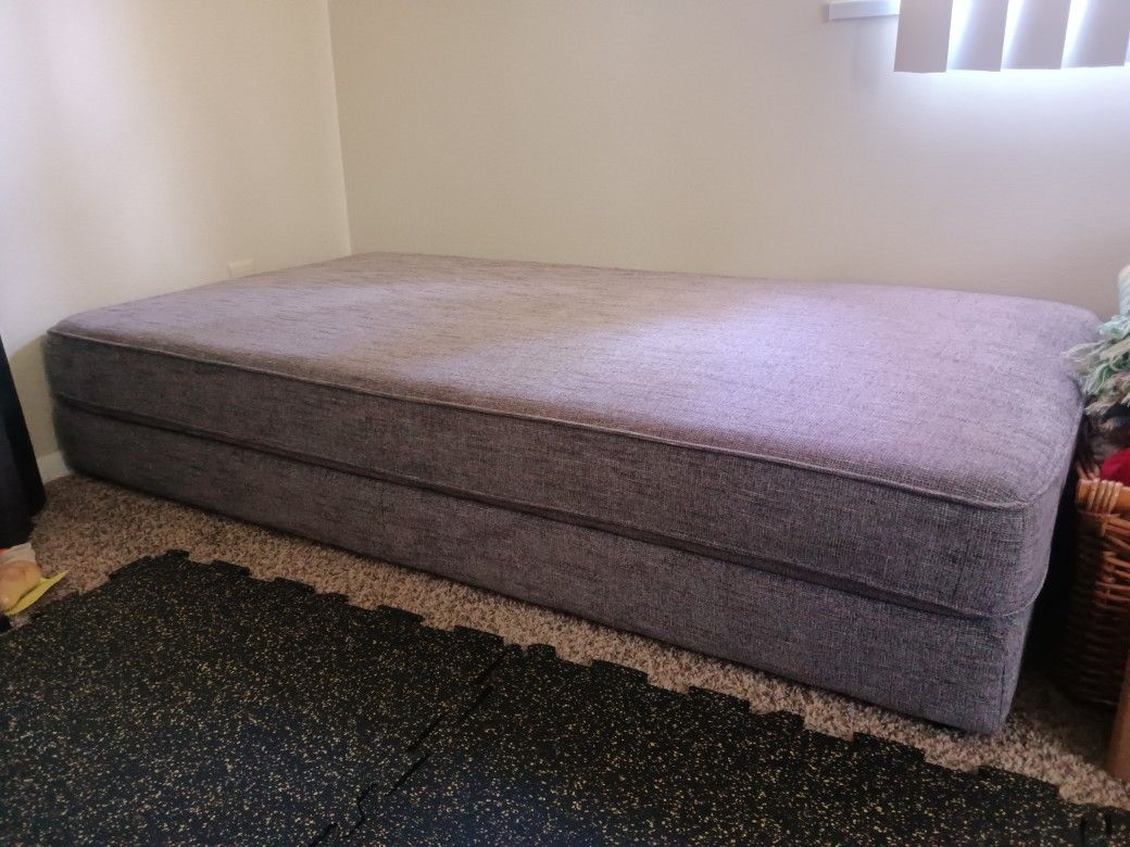 large ottoman - free!