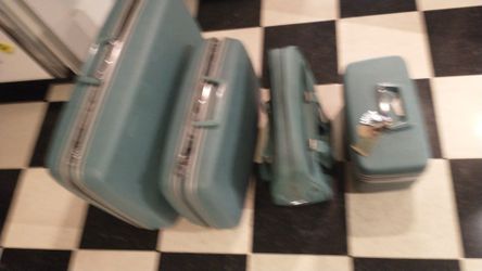 Vintage 4 Pc Samsonite set