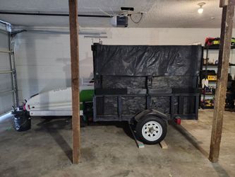 Semi Enclosed Utility Trailer 4x6
