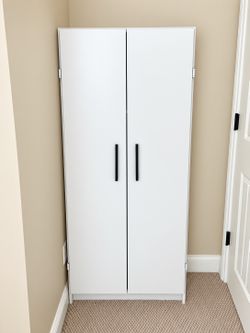 NEW & ASSEMBLED ClosetMaid Adjustable 4-Shelf Pantry Cabinet