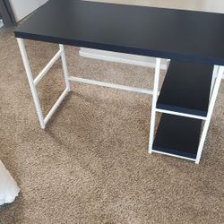 Kid's Room Computer  Desk, Fully Assembled 