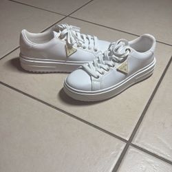 White Shoes 