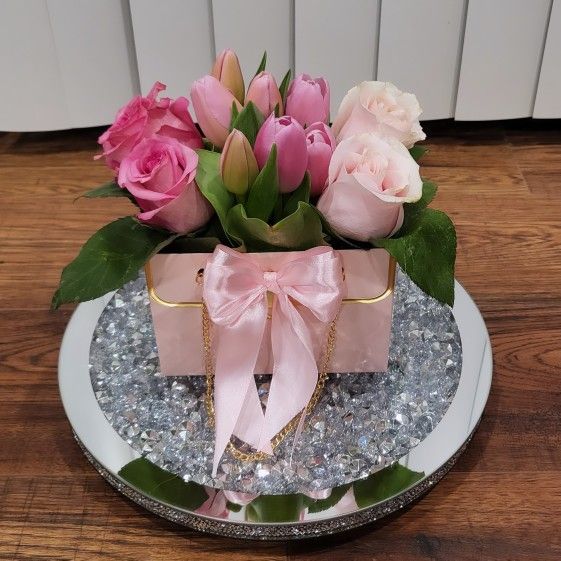 VALENTINES DAY FLOWER ARRANGEMENTS