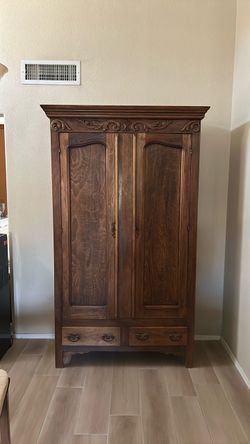 China Hutch Cabinet- Wood designs