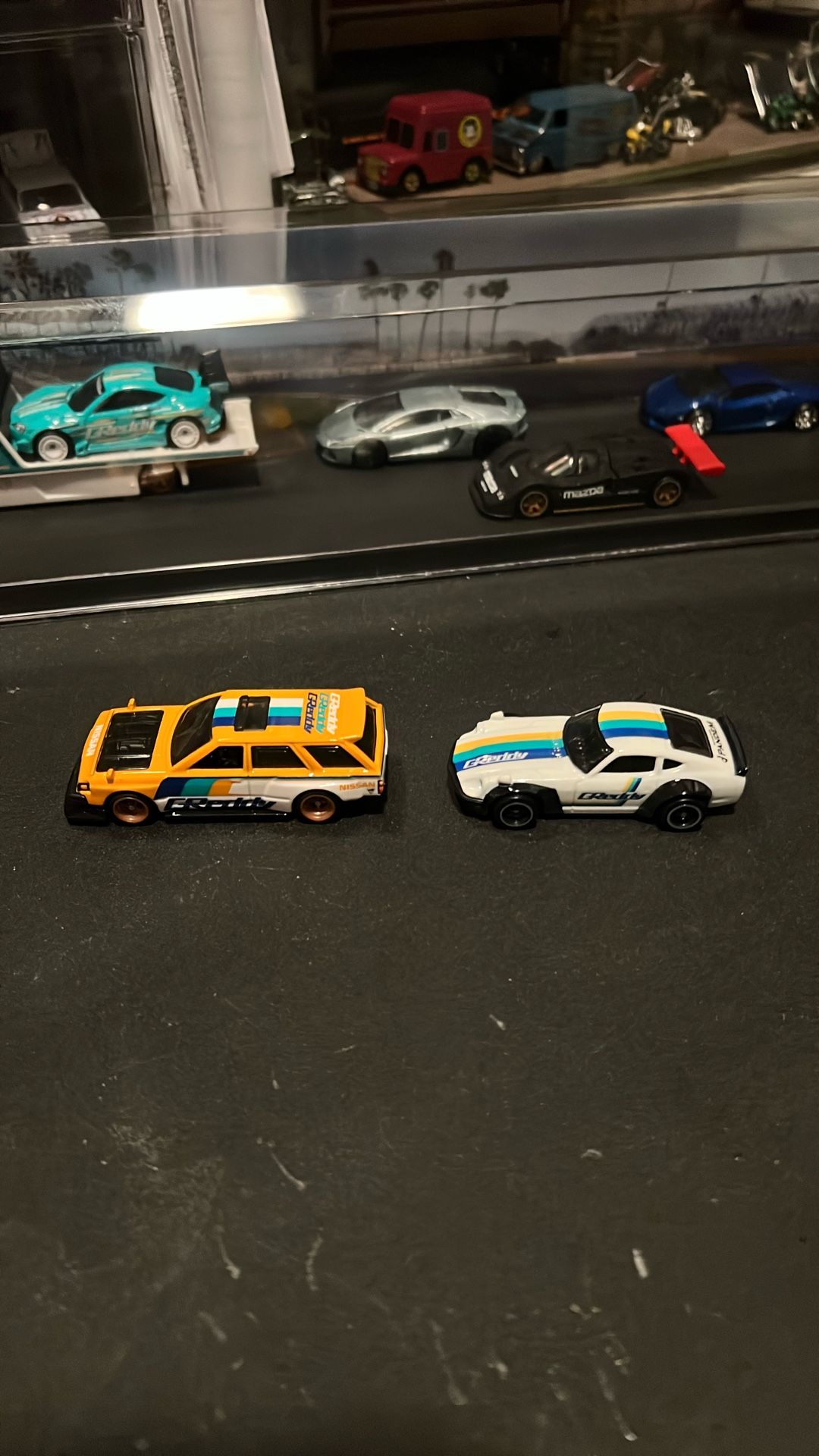 2 Premiun Gready. Cars  Or Trade.