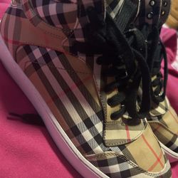 Burberry Sneakers