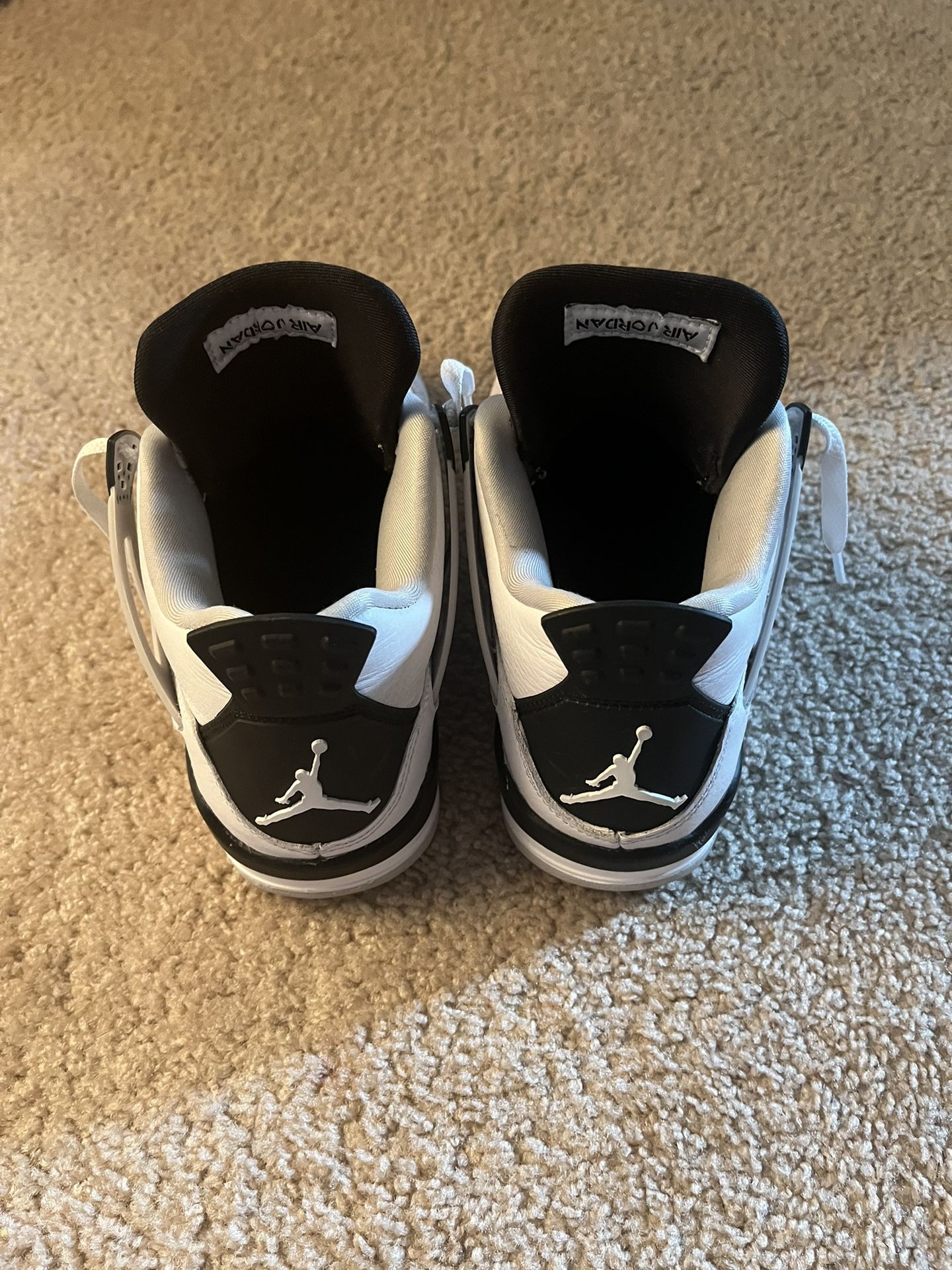 Jordan 4 Retro Military black