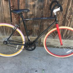 Bike 🚴 700 Fixie 55cm