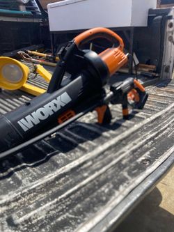 Leaf blower water blower