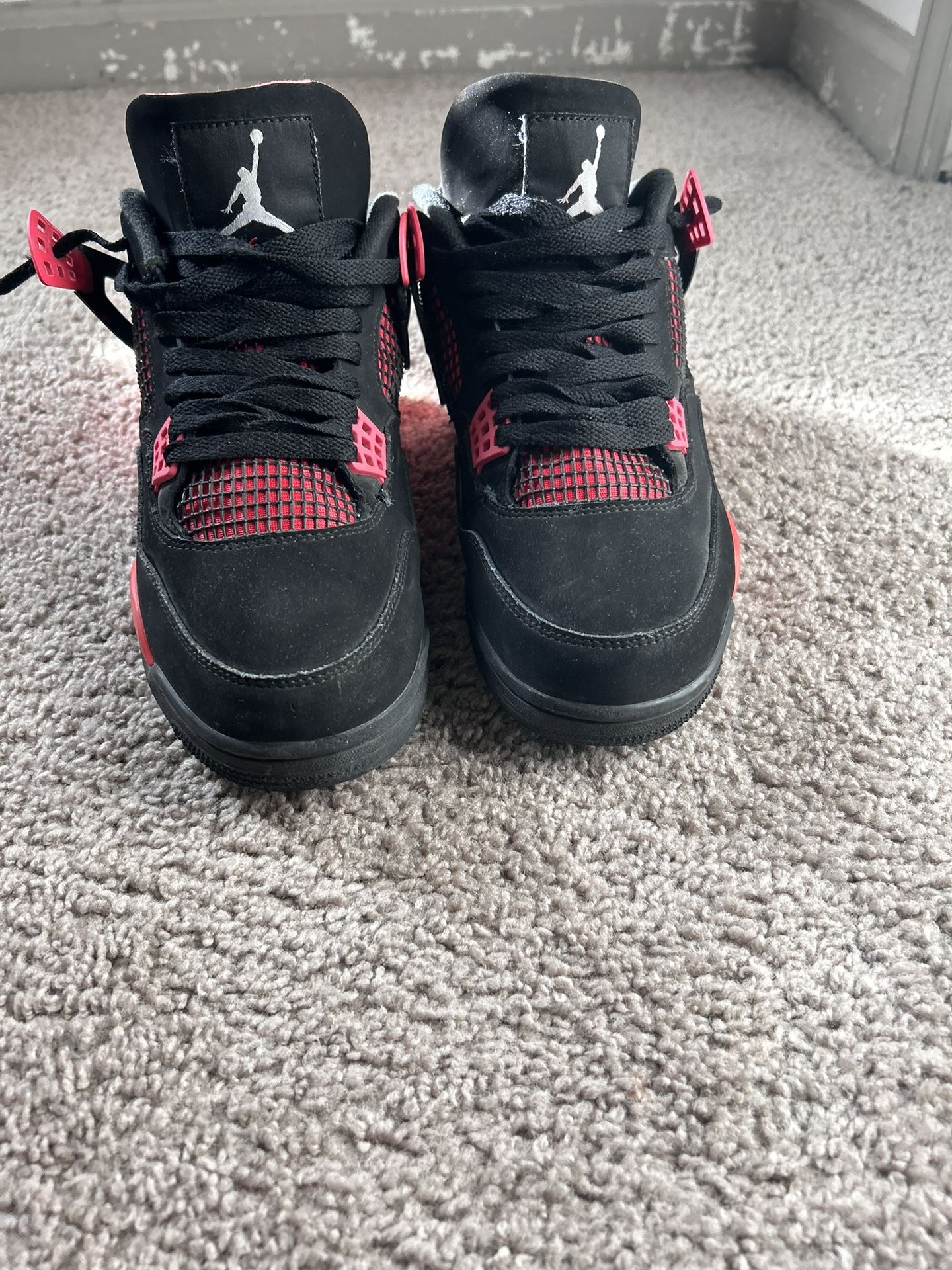 Jordan Retro Red Thunder 4s