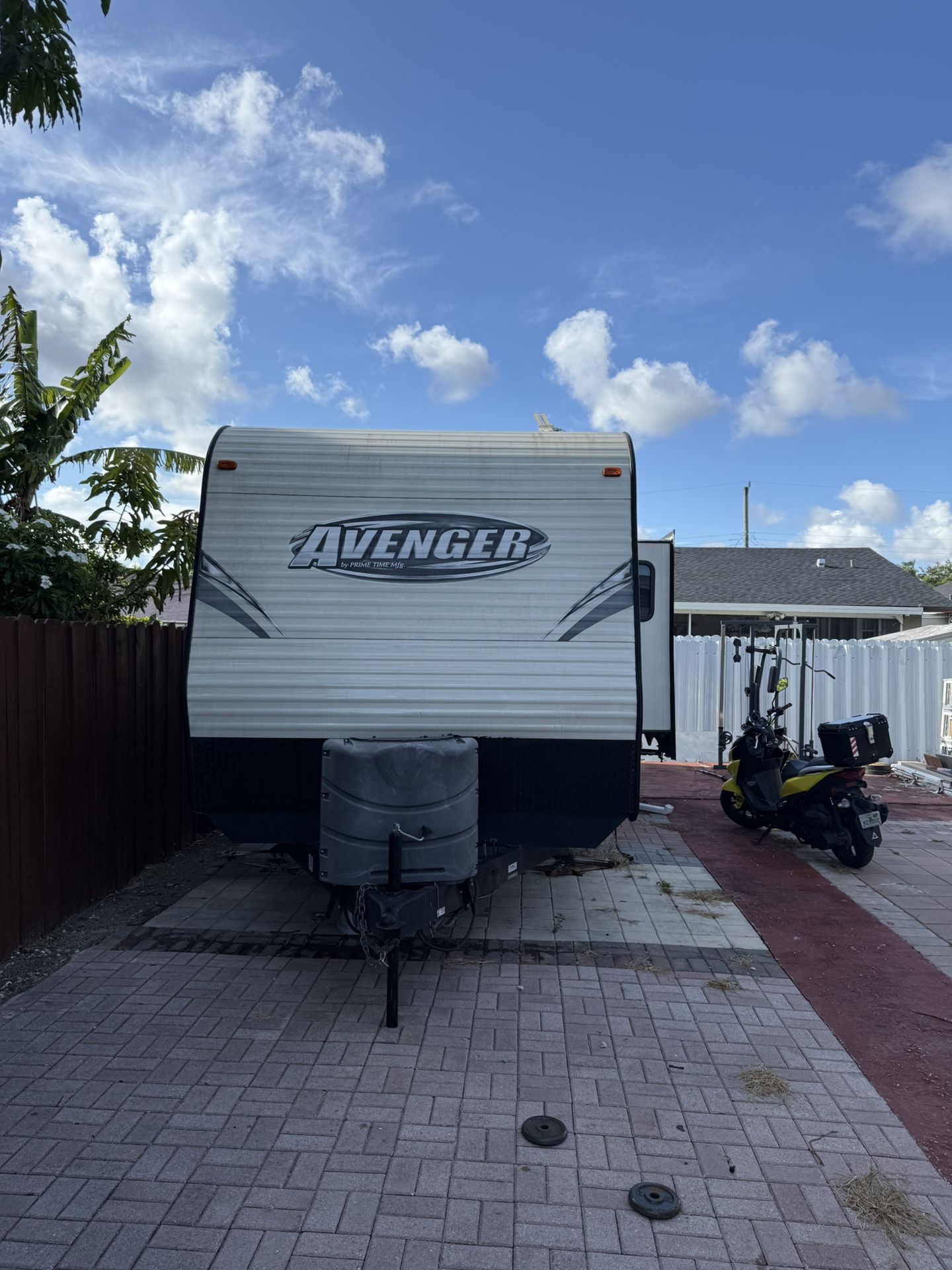 Tralier RV