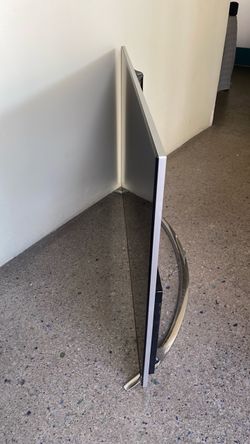 ESTATE SALE ends FRI 12PM - selling all TV UN46F8000BF