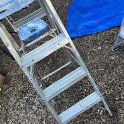 4 foot ladder