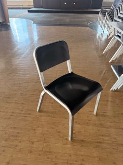 Metal chair x 61