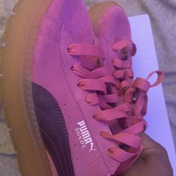 Rihanna Pumas 