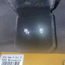 VVS1 Moissanite Earrings 4mm Screwback Studs GRA Certified 