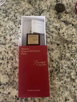 Baccarat Rouge 540 Extrait de Parfum - 2.4 oz (70 mL)