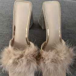Nude Rhinestone Feather Heels Size 8