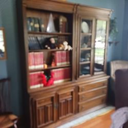 Ethan Allen 1980 Royal Charter Oak Bookcase Display Cabinet 