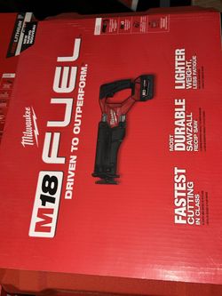 M18 FUEL 18V Lithium-Ion Brushless Cordless SAWZALL Reciprocating Saw Kit w/Two 5.0 Ah Batteries Charger & Hard Case