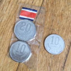 3 Costa Rica coins