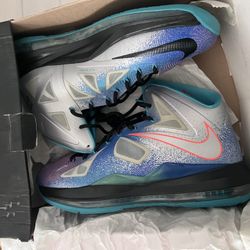 Nike LeBron Re Entry  Sz12.5 Ds