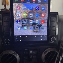Jeep JK Double Din 10” Tesla Screen Android 12 2007-2017