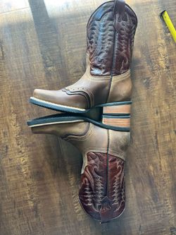 Kid boots.
